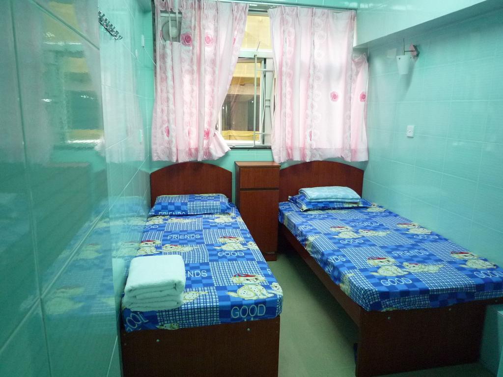 Loi Loi Guest House Хонконг Стая снимка