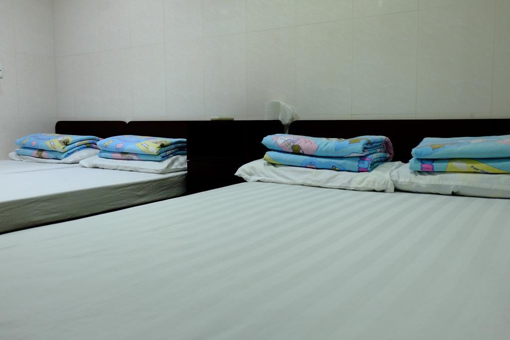 Loi Loi Guest House Хонконг Стая снимка