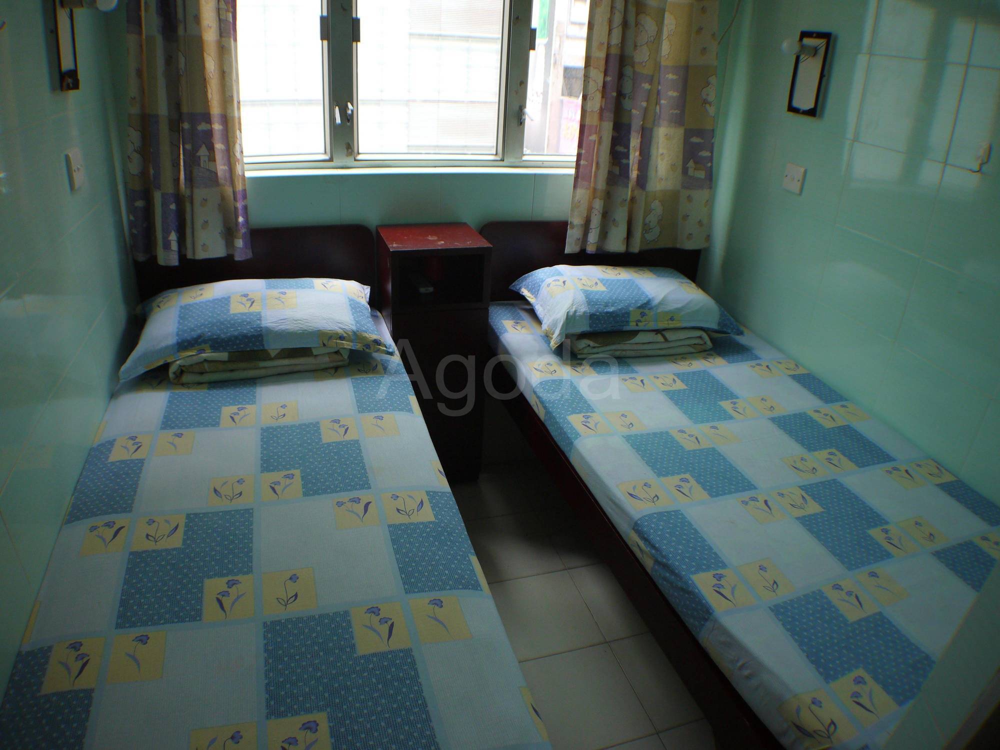 Loi Loi Guest House Хонконг Екстериор снимка